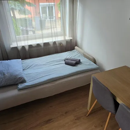 Poludnie Wroclawia Gæstehus *