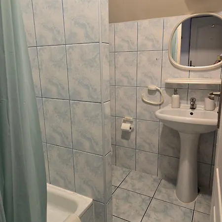 Casa de hóspedes Poludnie Wroclawia 3*