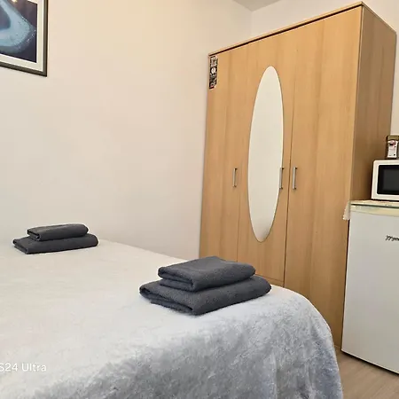 Poludnie Wroclawia Guest house 3*